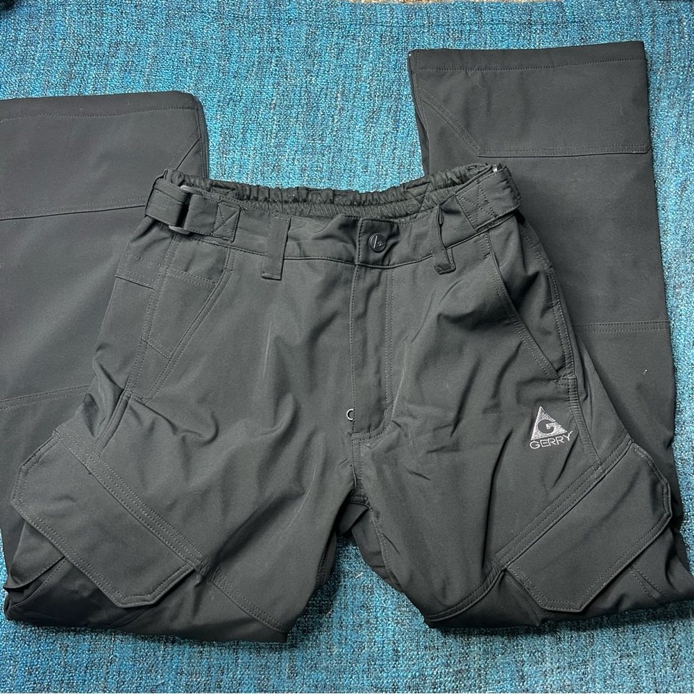 Gerry Men's Snow Pants in Black Men's Size Medium Ski Snowboard Winter Pants